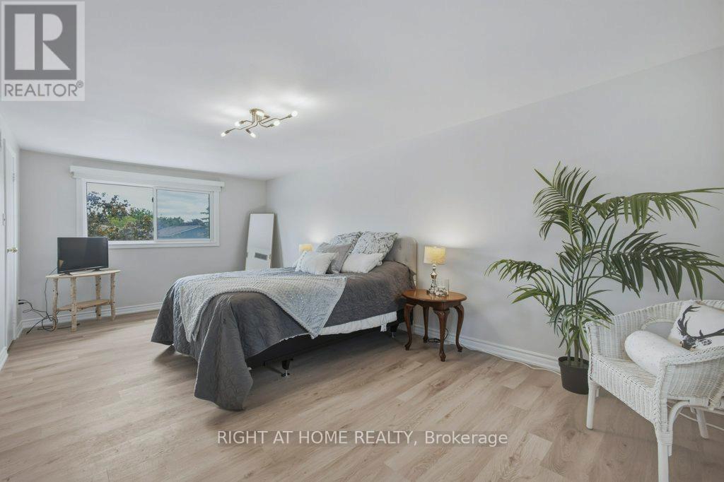 1033 BIRCHWOOD DRIVE - 19