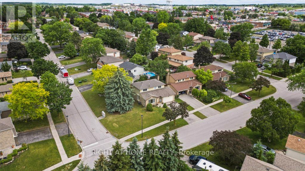 1033 BIRCHWOOD DRIVE - 33