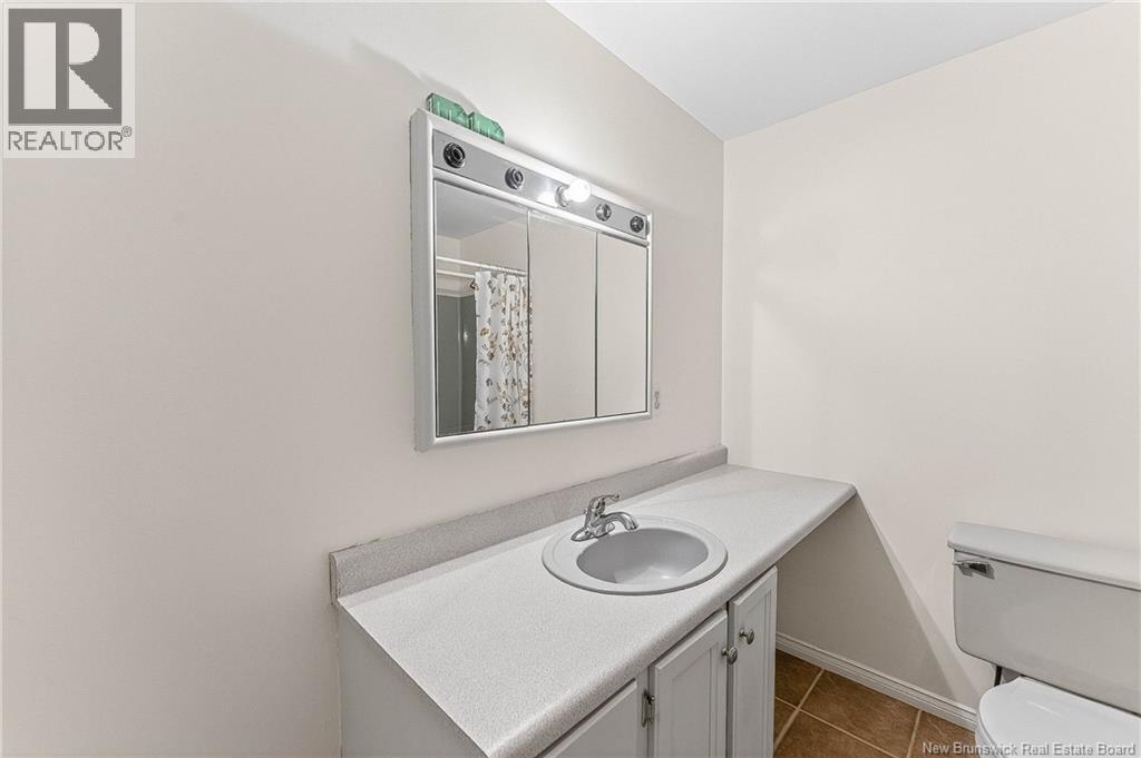 7 Citizens Court - 35