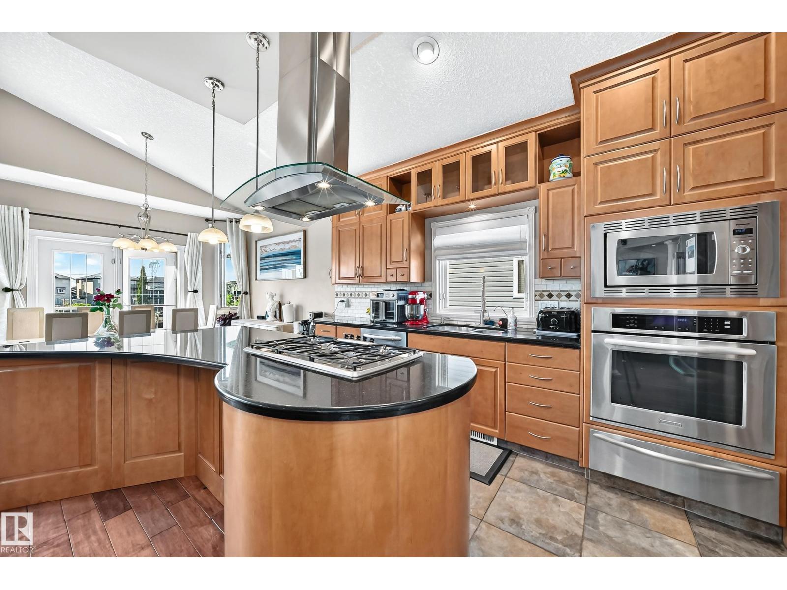 352 OZERNA RD NW - 11