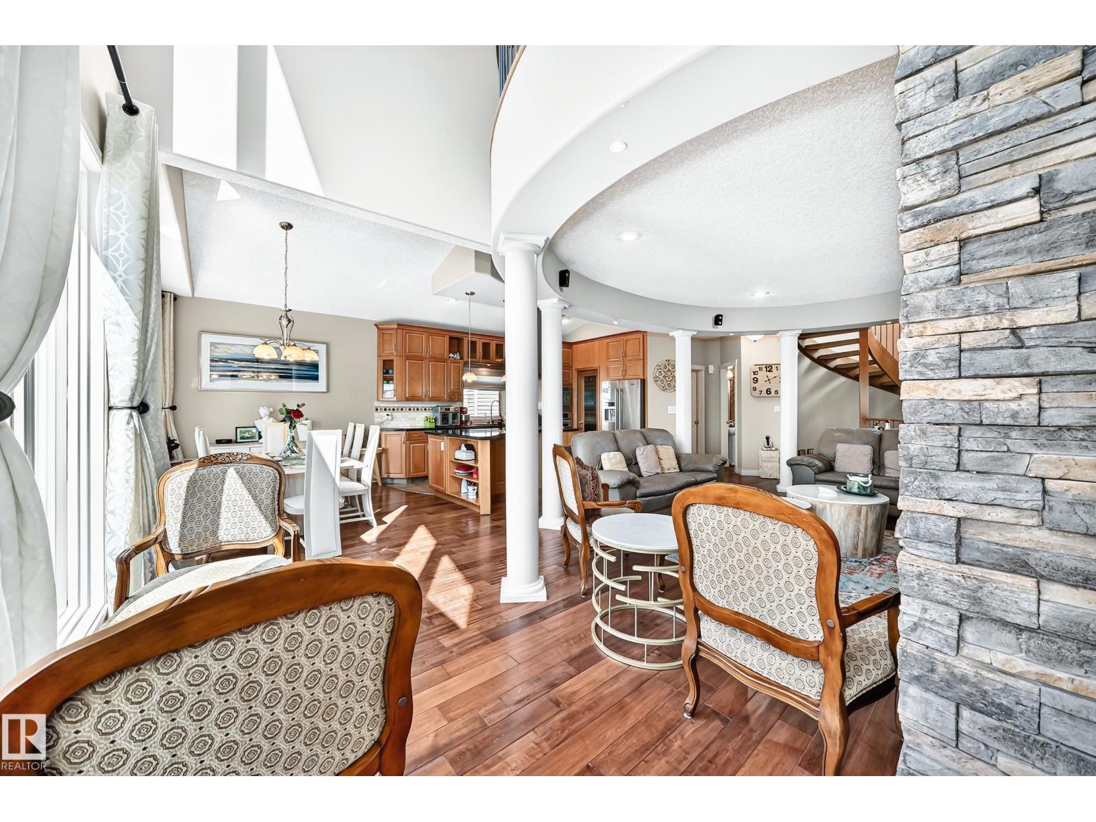 352 OZERNA RD NW - 32