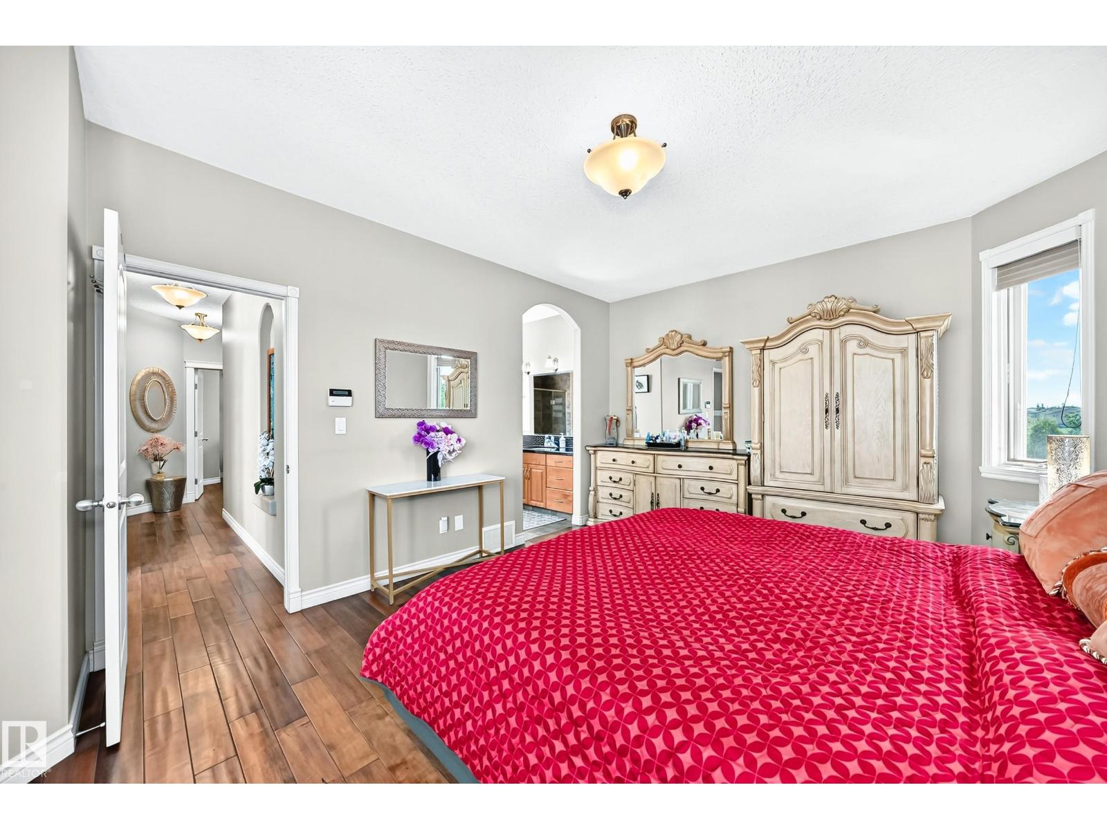 352 OZERNA RD NW - 33