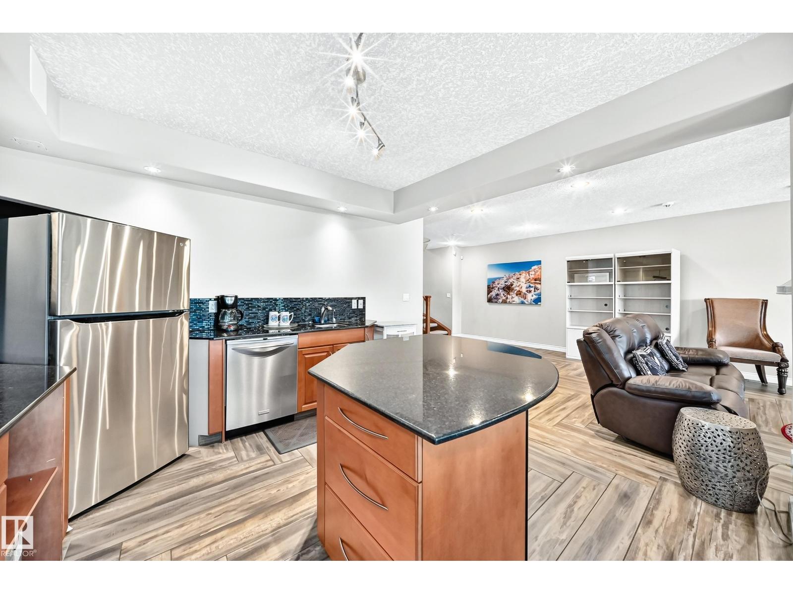 352 OZERNA RD NW - 42