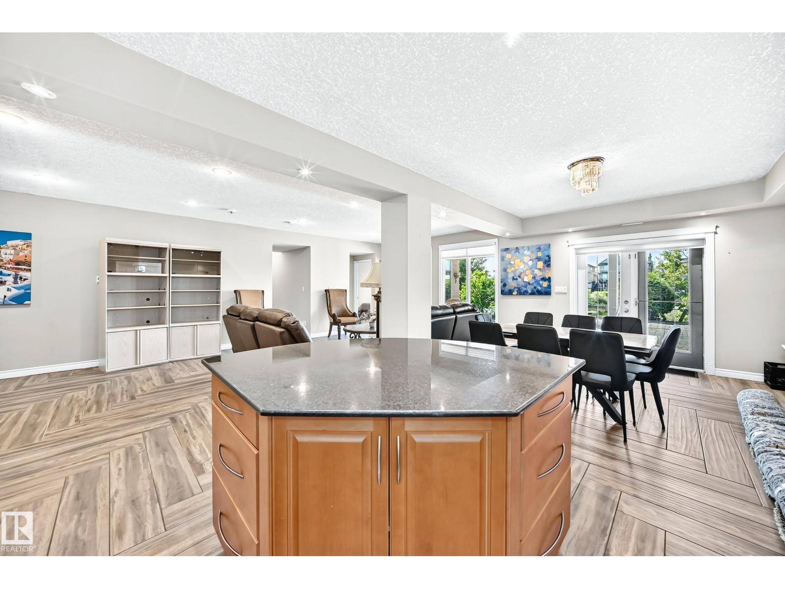 352 OZERNA RD NW - 43