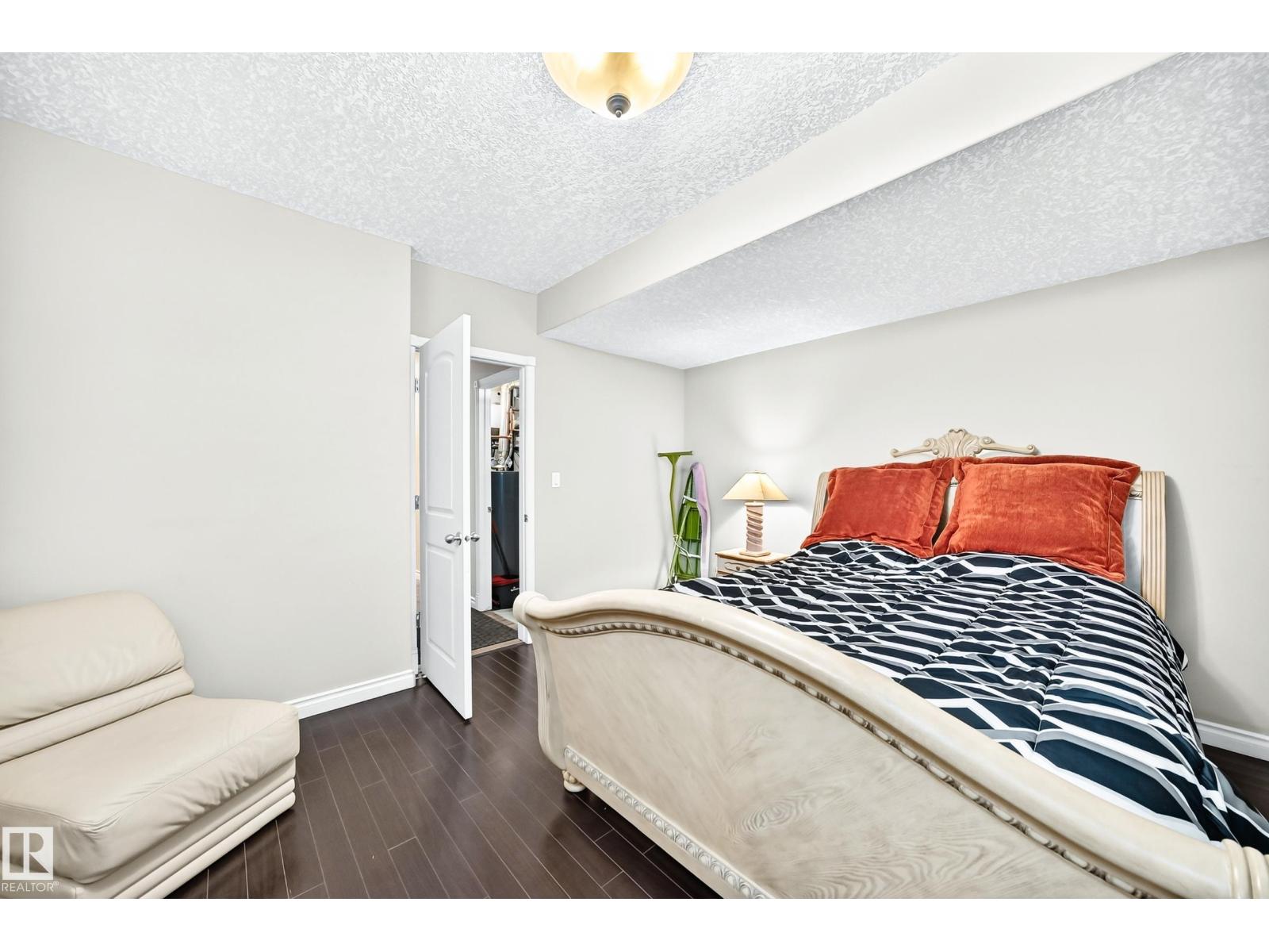 352 OZERNA RD NW - 53