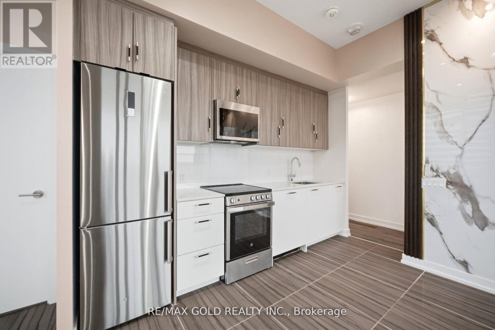 #1203 225 VETERANS DRIVE - 12