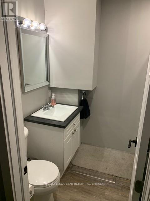 6 HOWARD STREET - 6