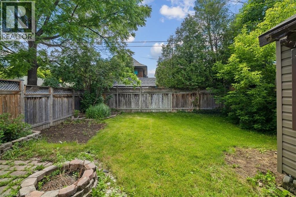 25 OTTAWA Street S - 35