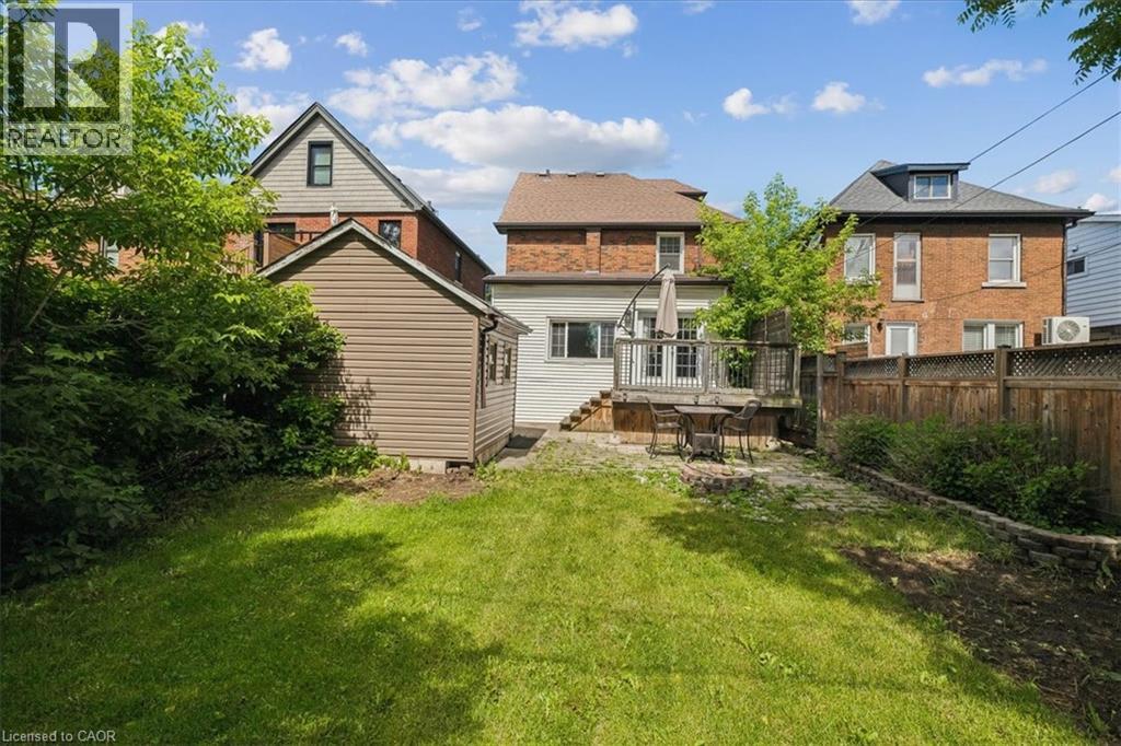 25 OTTAWA Street S - 33