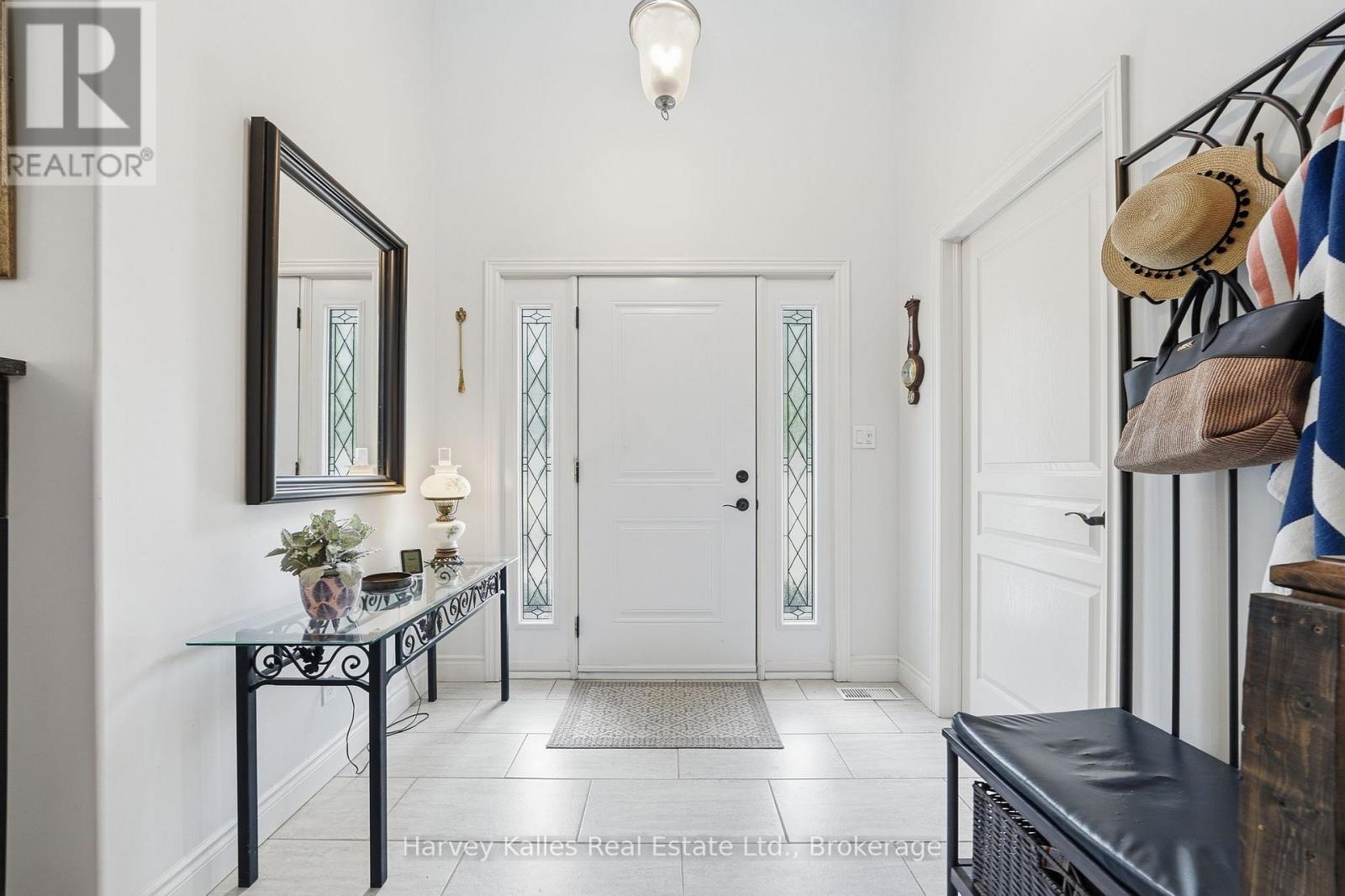 3 CARDINAL COURT - Image 4