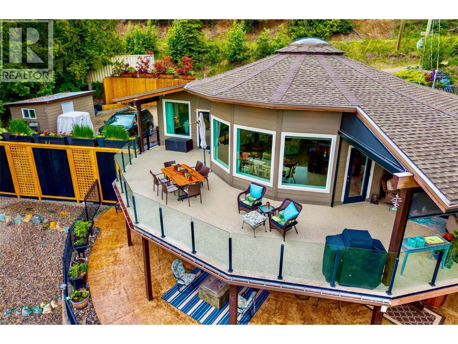 7712 Columbia Drive - 6