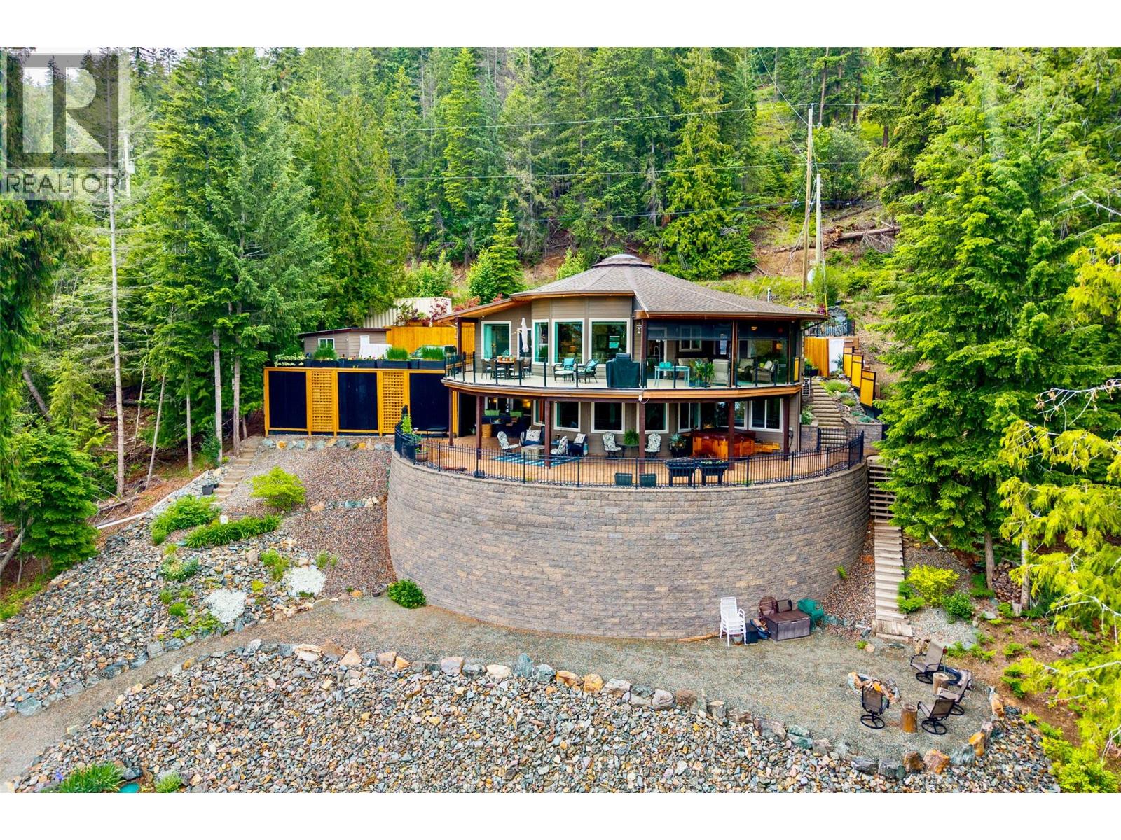 7712 Columbia Drive - 65