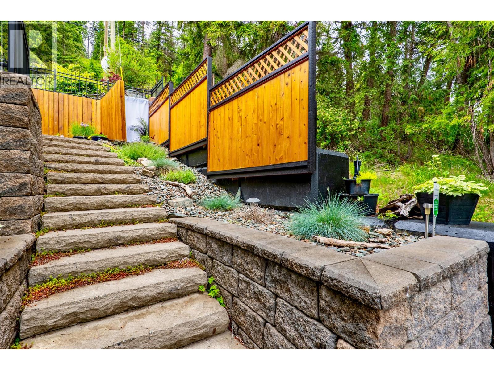 7712 Columbia Drive - 53
