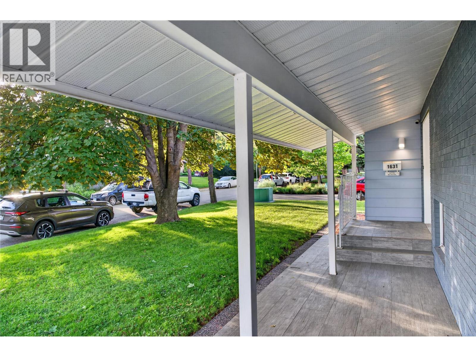  1631 Gillard Drive, Kelowna
