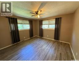 245 Queen Elizabeth Boulevard, Kamsack, SK S0A1S0 Photo 17