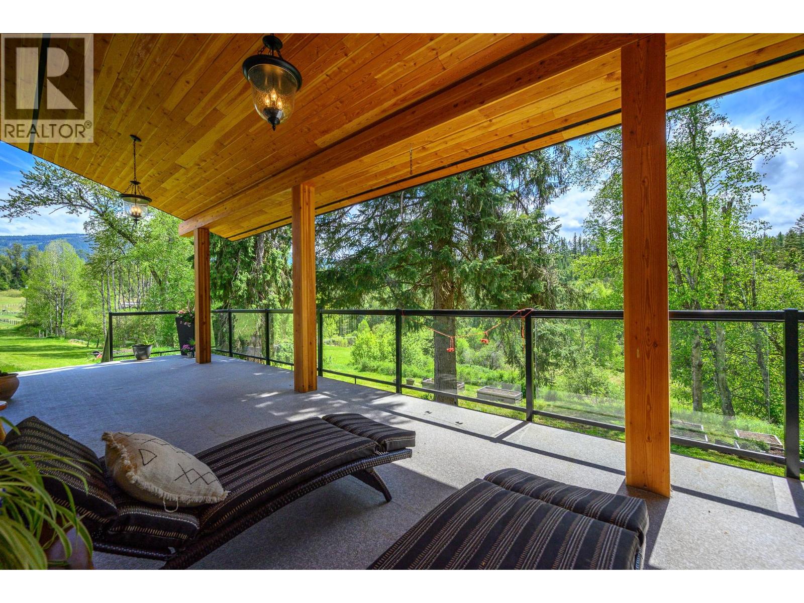 522 North Fork Road - 13