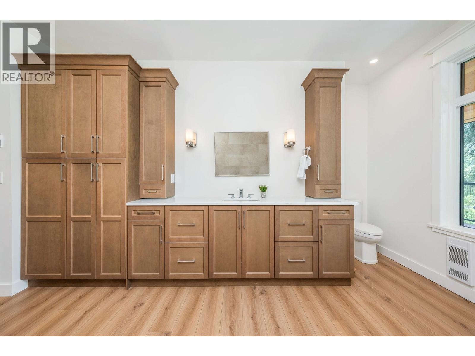 522 North Fork Road - 35