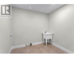 255 Mctavish Street, Strathroy Caradoc, ON N7G3K5 Photo 43