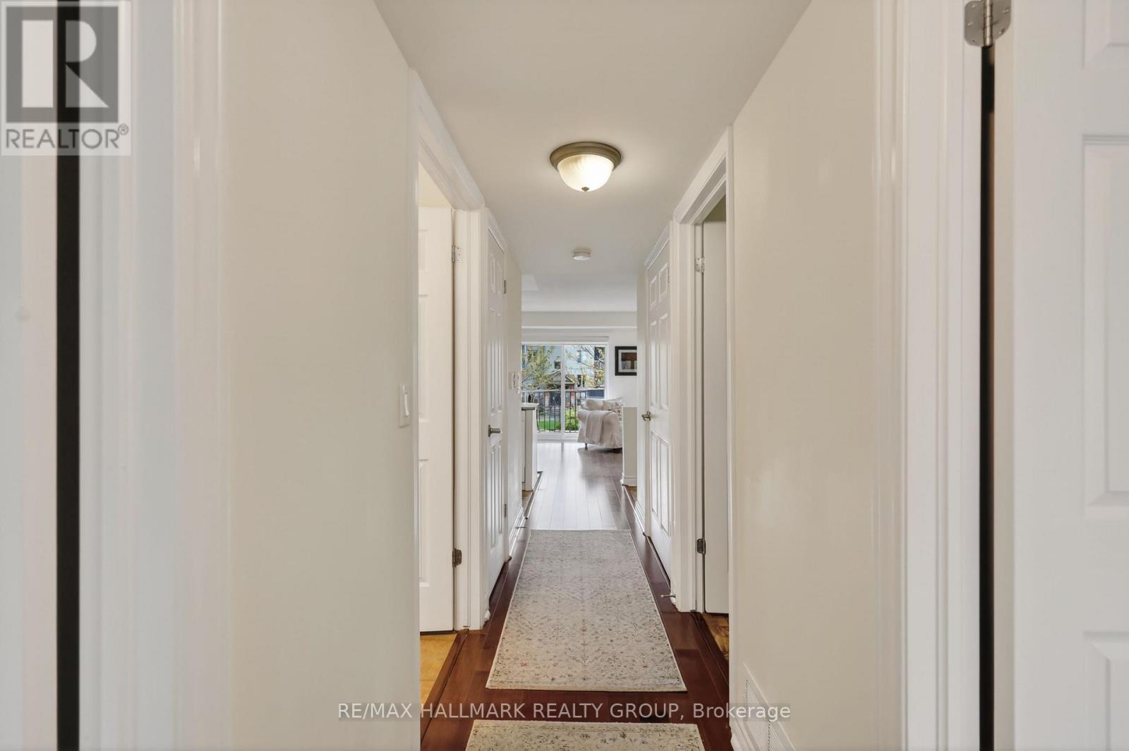 #3 585 STONEFIELD PRIVATE - 30