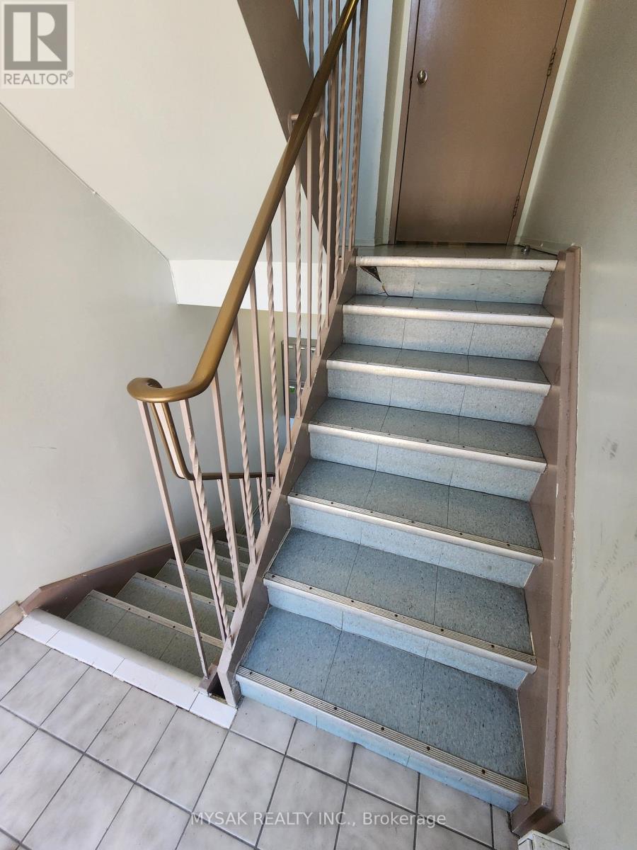 144 COXWELL AVENUE - 3