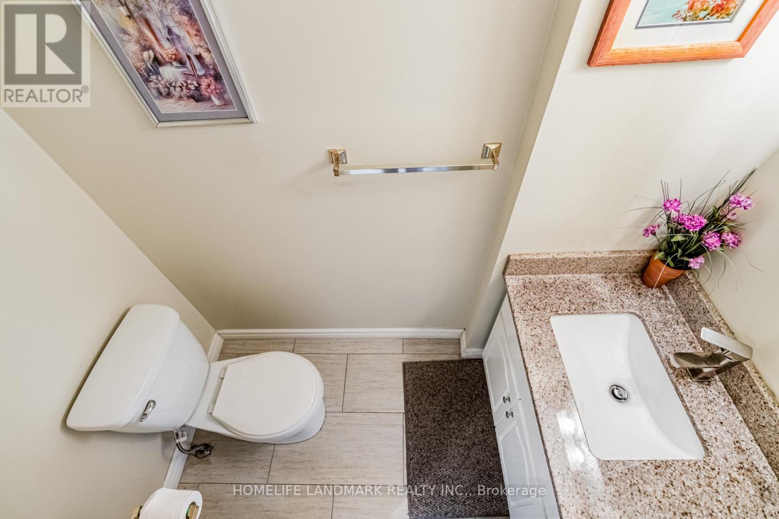 #57 4165 FIELDGATE DRIVE - 12