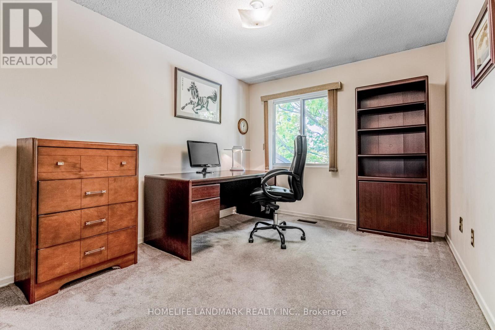 #57 4165 FIELDGATE DRIVE - 19