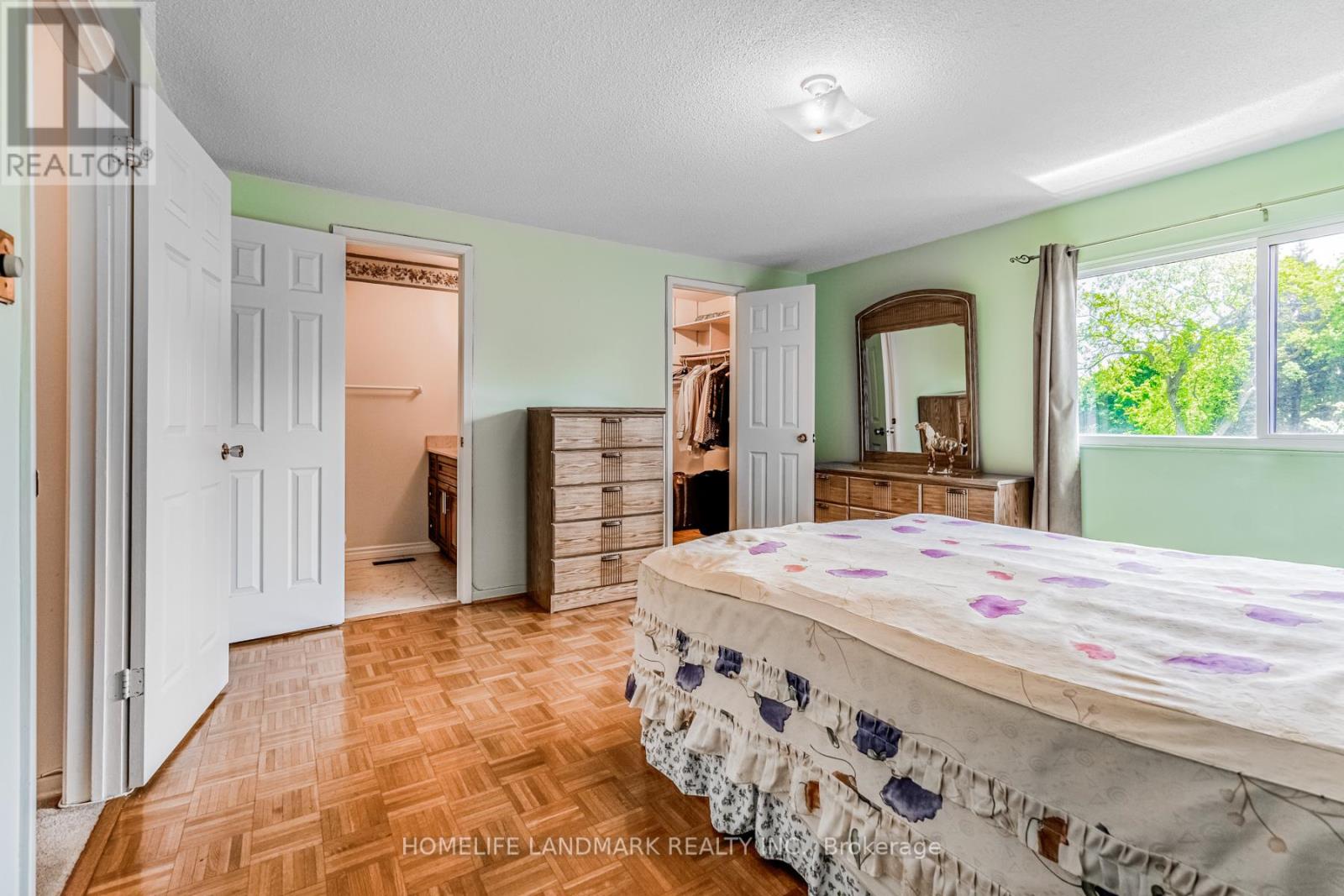 #57 4165 FIELDGATE DRIVE - 24