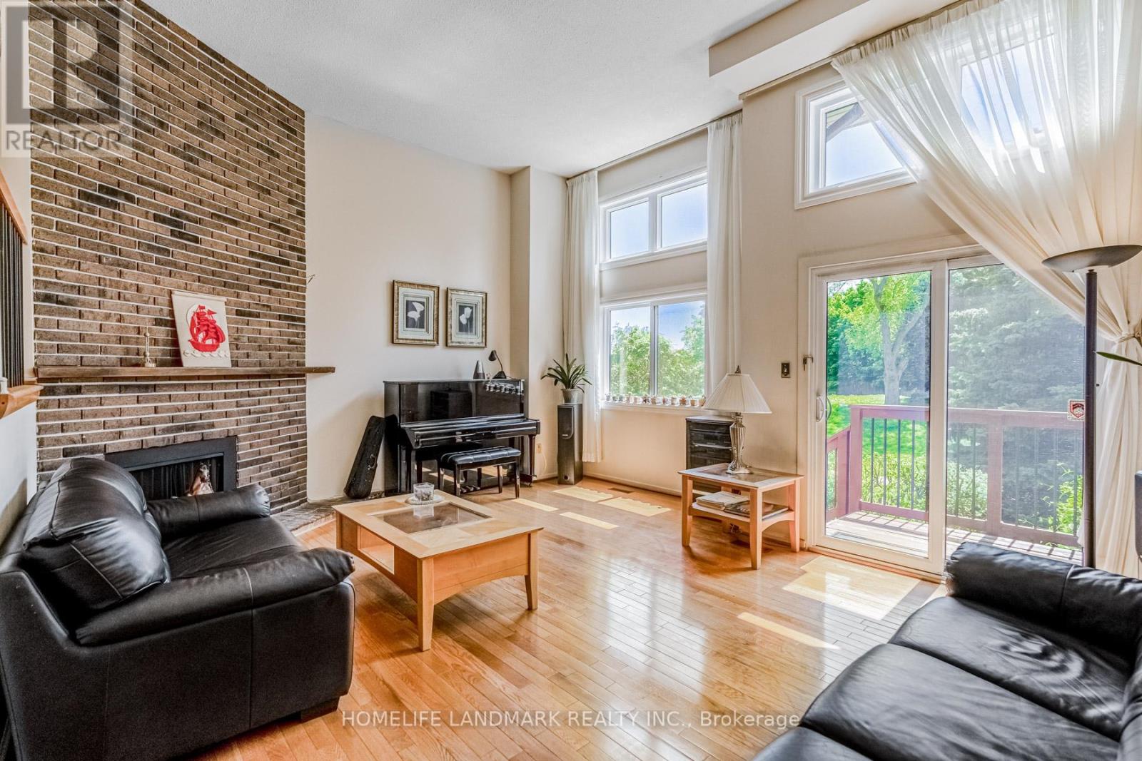 #57 4165 FIELDGATE DRIVE - 5