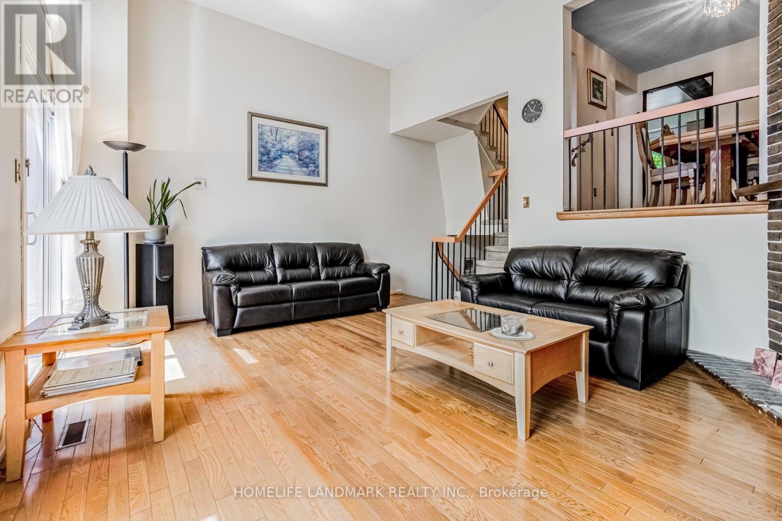 #57 4165 FIELDGATE DRIVE - 7