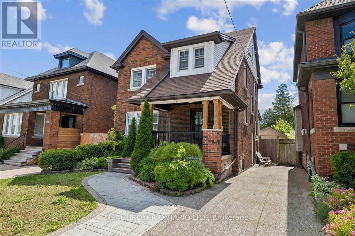 25 OTTAWA STREET S - 1