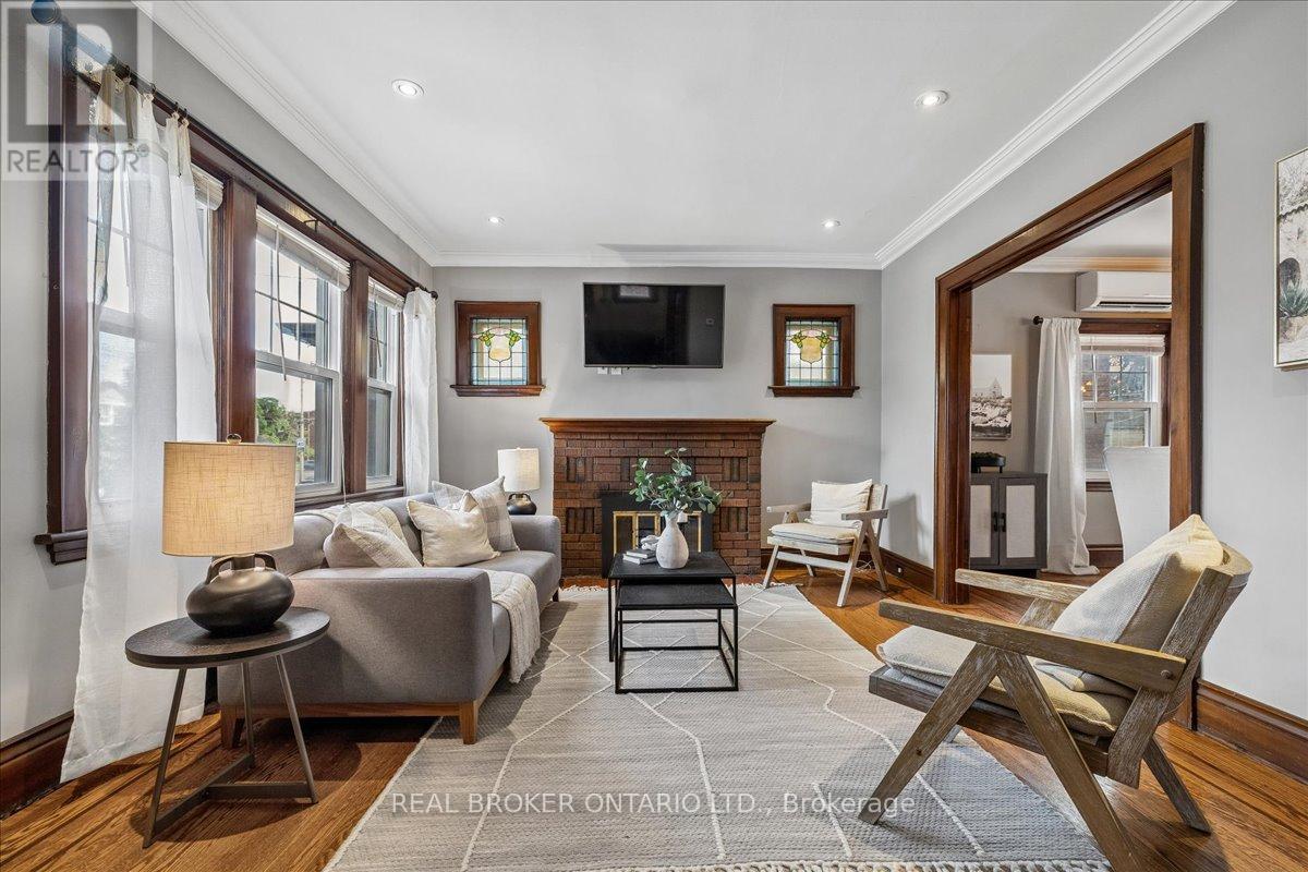 25 OTTAWA STREET S - 6