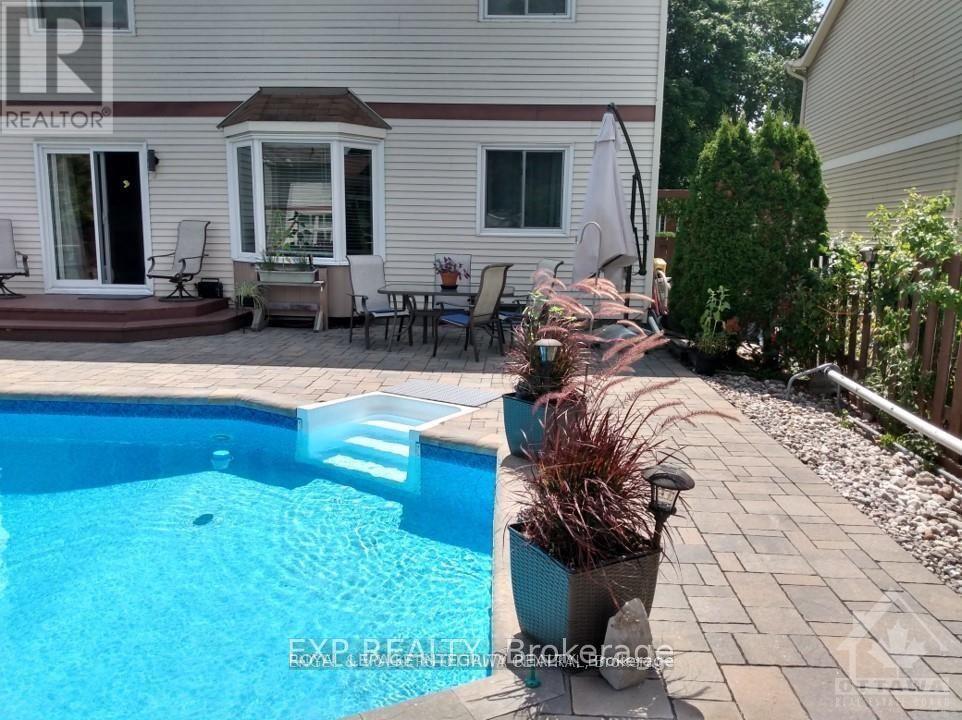 3 Bed, 3 Bath House for Rent in Ottawa – 1090 CHABLIS PARKWAY, Ottawa – MLS# X13454014 - Image 23