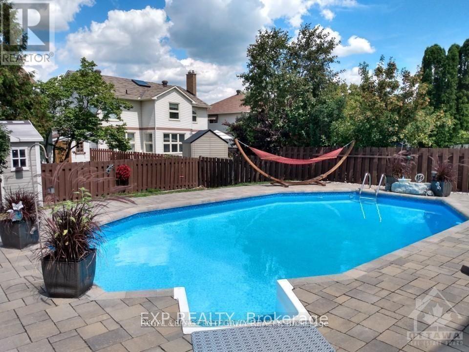 3 Bed, 3 Bath House for Rent in Ottawa – 1090 CHABLIS PARKWAY, Ottawa – MLS# X13454014 - Image 21