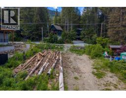 8354 Rainbow Drive, Whistler, BC V8E0G1 Photo 10