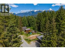 8354 Rainbow Drive, Whistler, BC V8E0G1 Photo 13