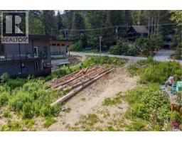 8354 Rainbow Drive, Whistler, BC V8E0G1 Photo 8