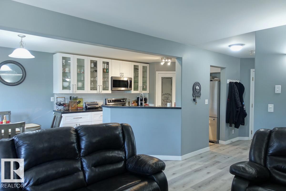 32 BRIDGEVIEW CR — photo 15