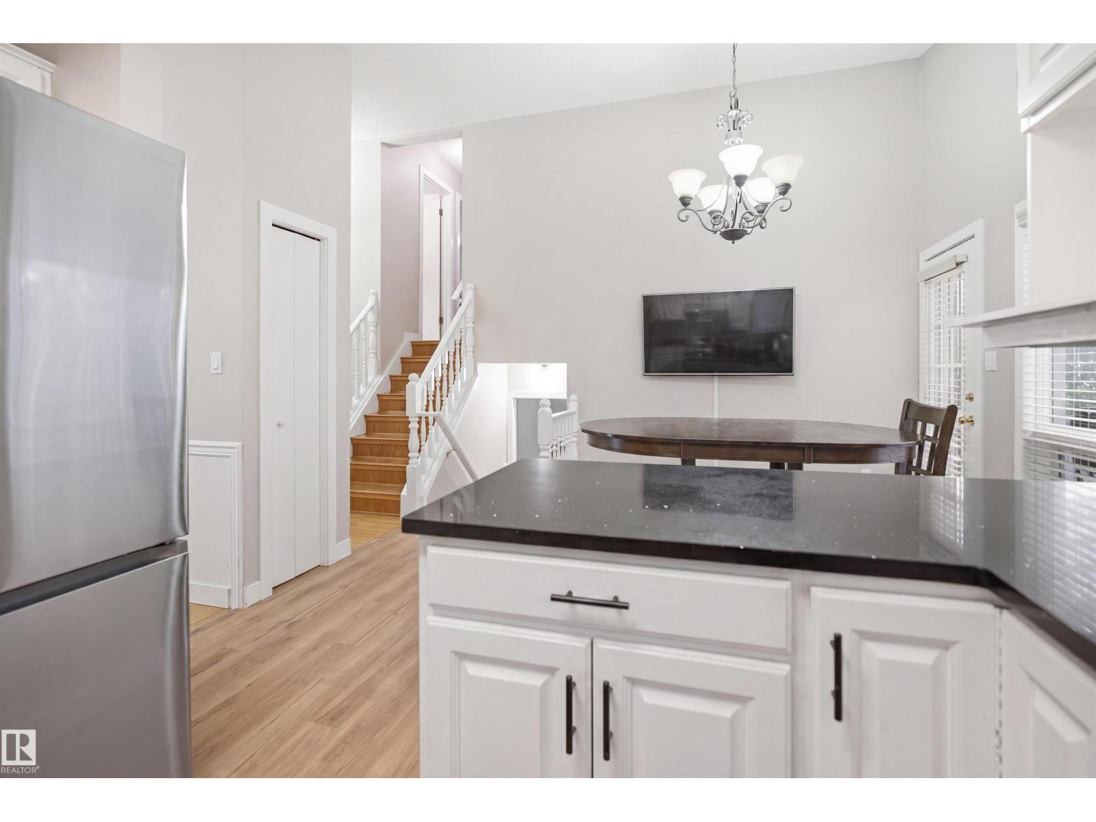 3220 42A AV NW - 13