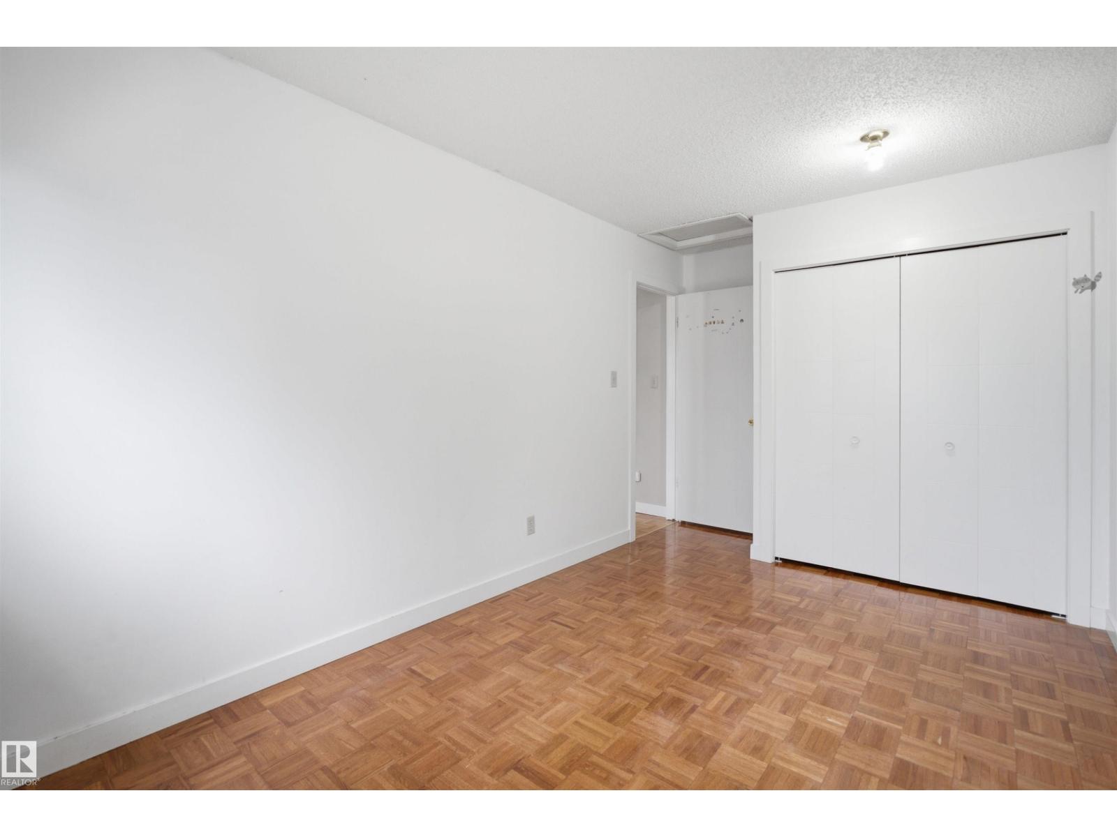 3220 42A AV NW - 20