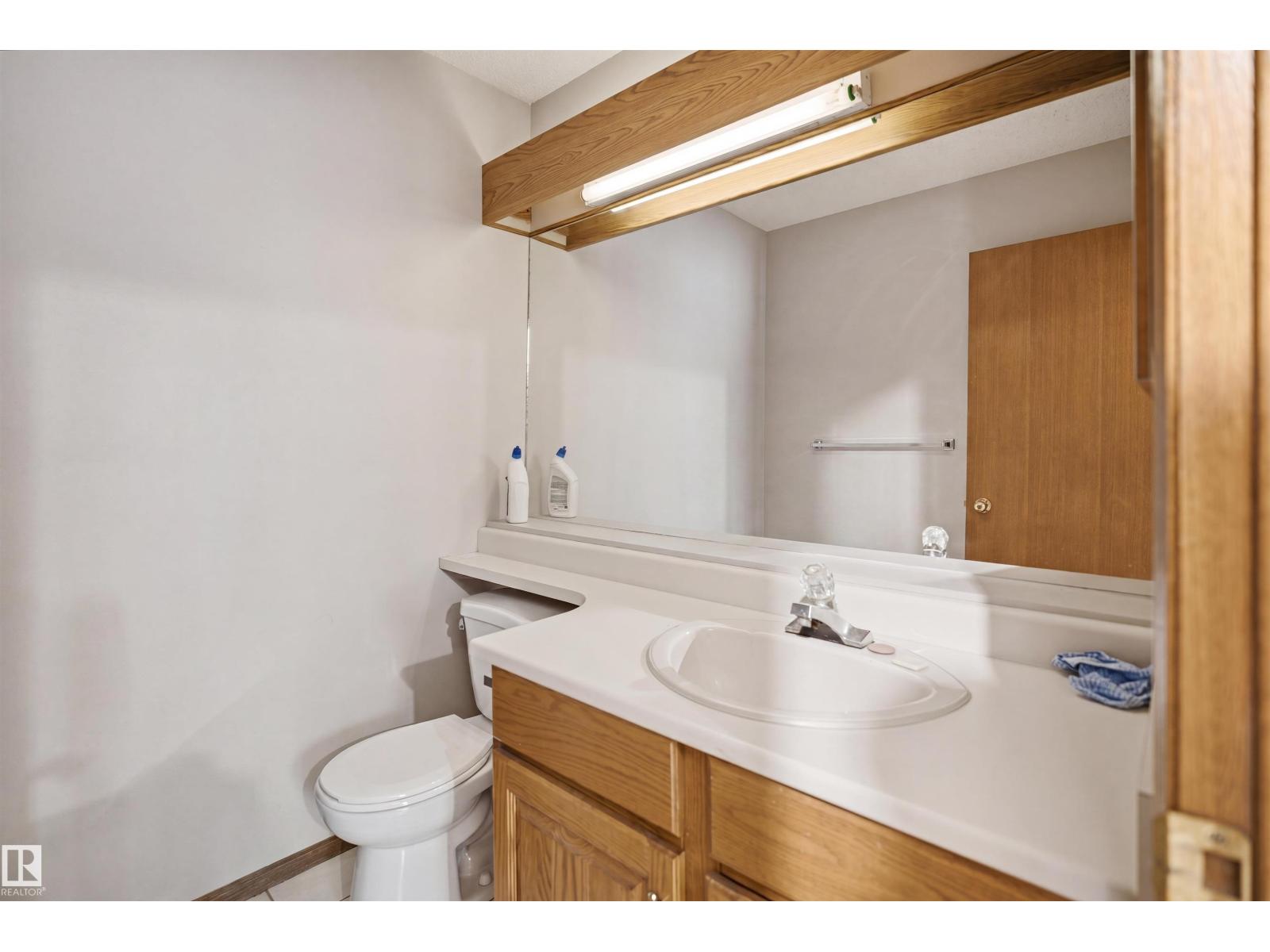 3220 42A AV NW - 33