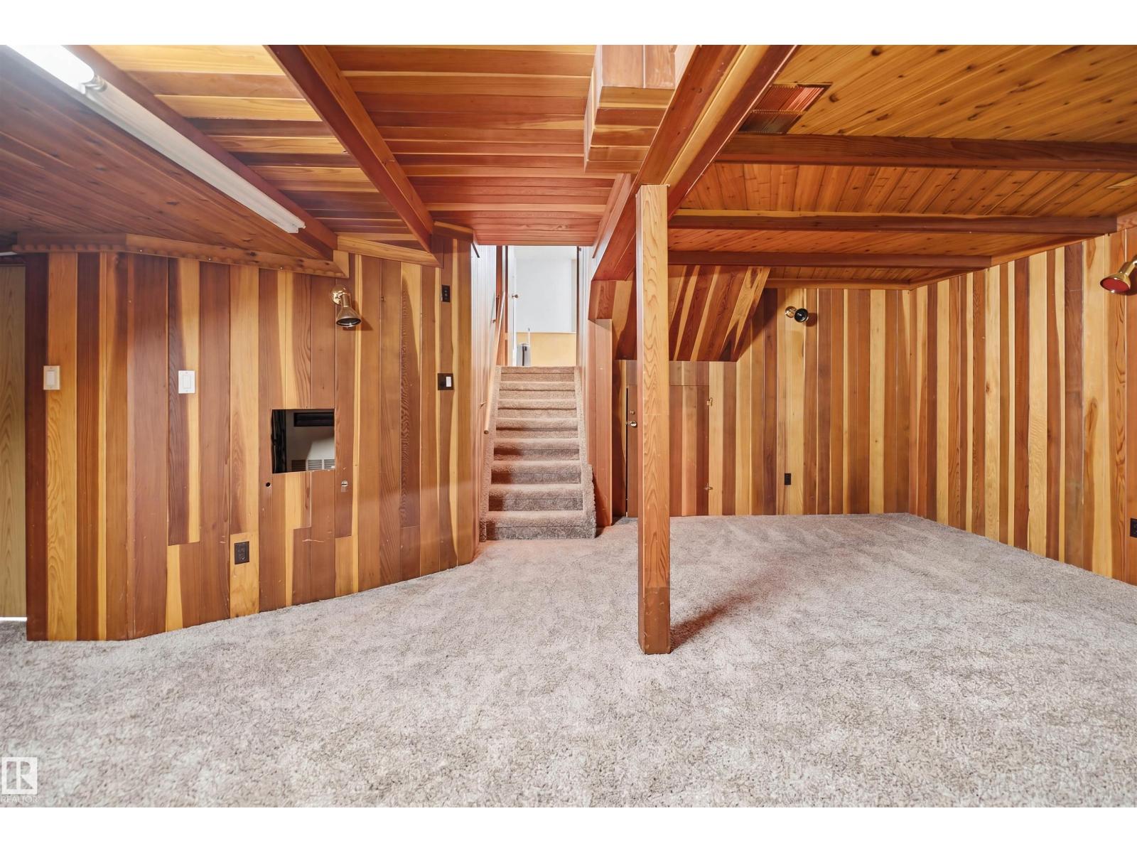 3220 42A AV NW - 34