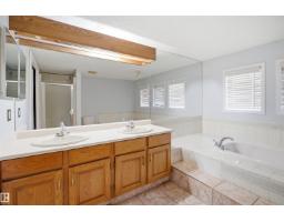 3220 42a Av Nw, Edmonton, AB T6T1E5 Photo 25