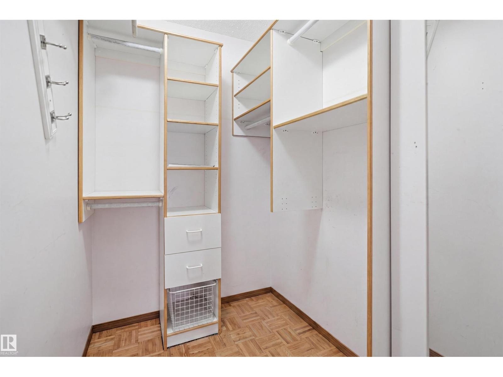 3220 42A AV NW - 23