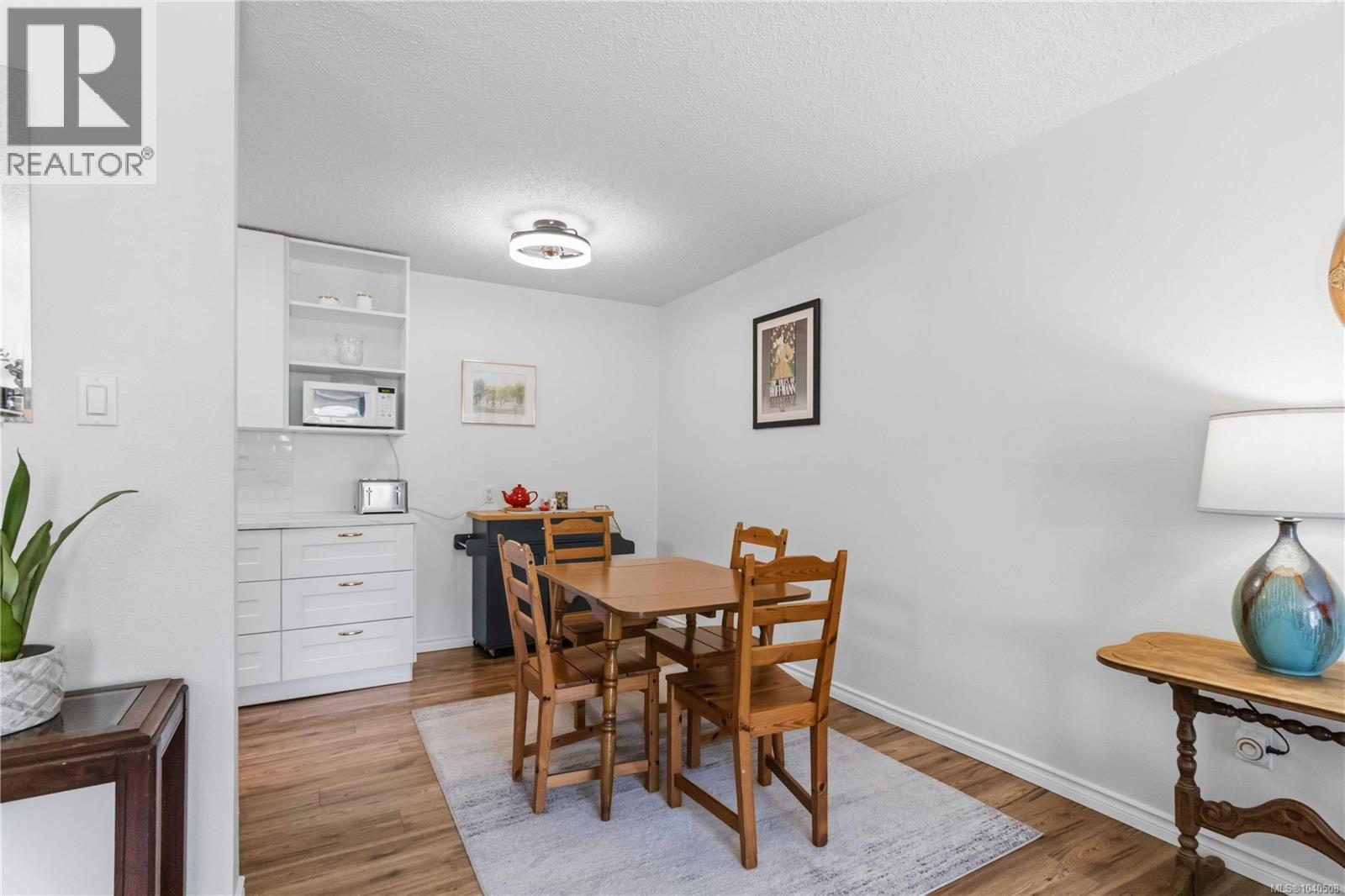 220 3225 Eldon Place, Saanich