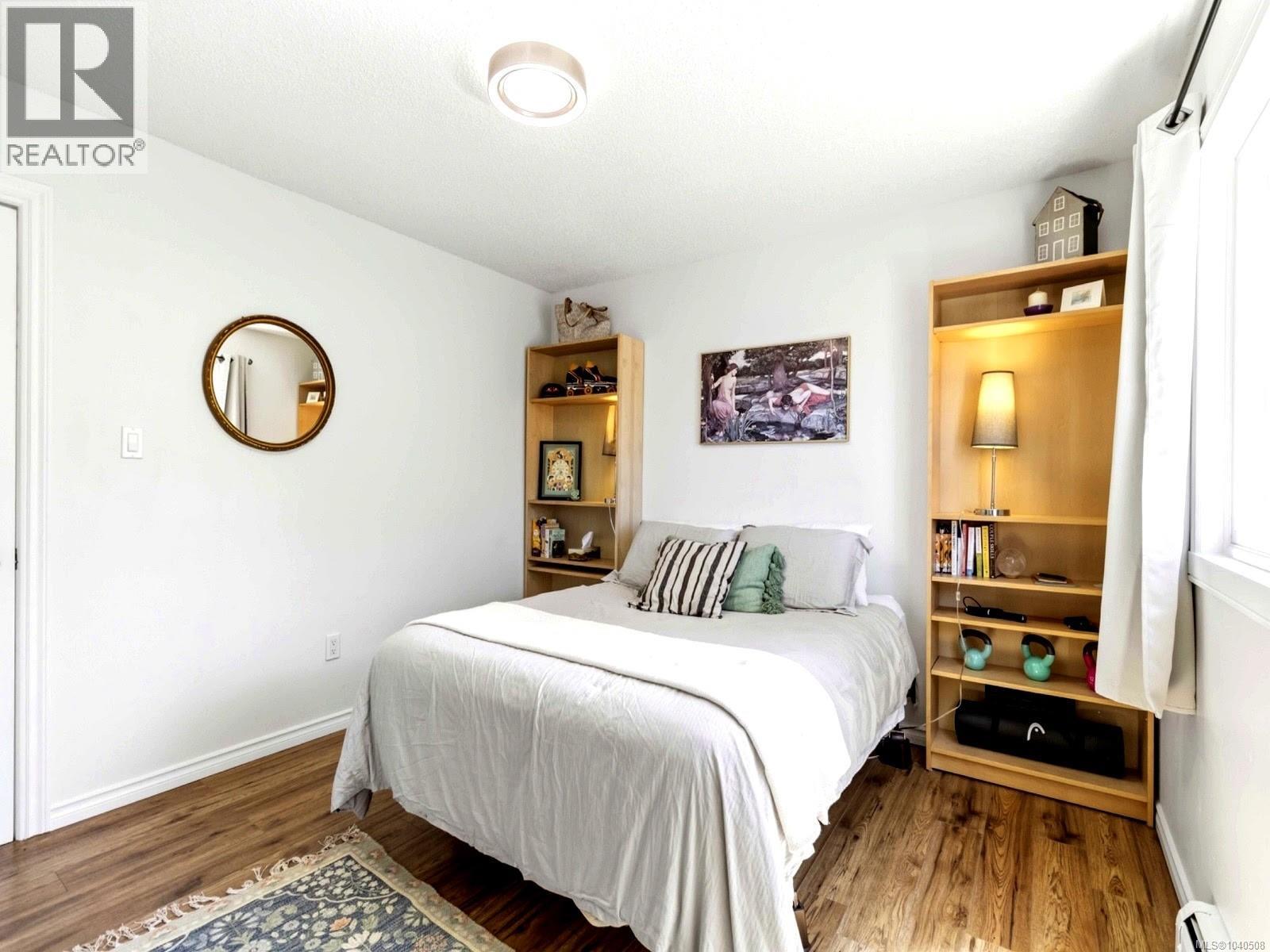 220 3225 Eldon Place, Saanich