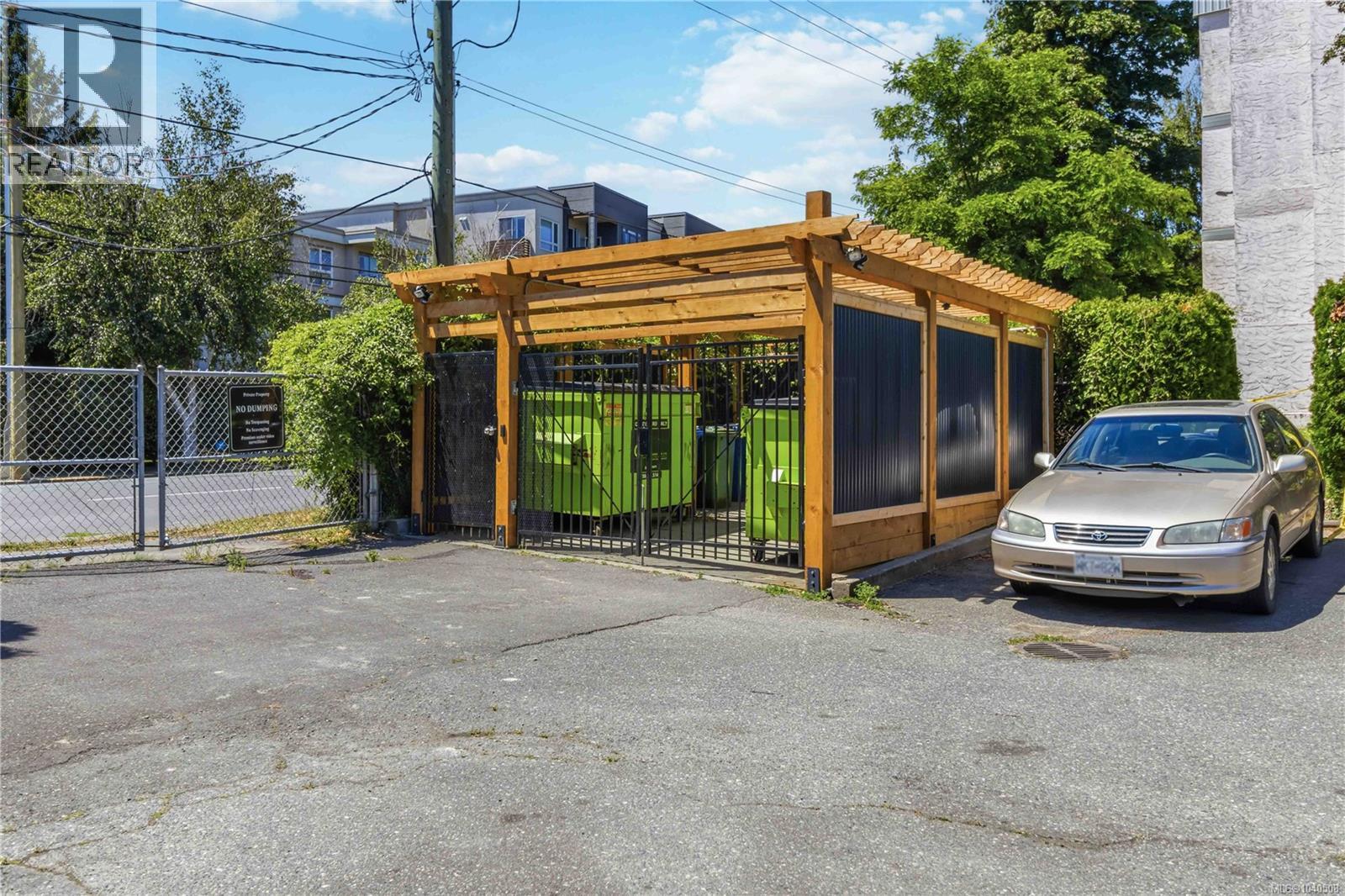 220 3225 Eldon Place, Saanich