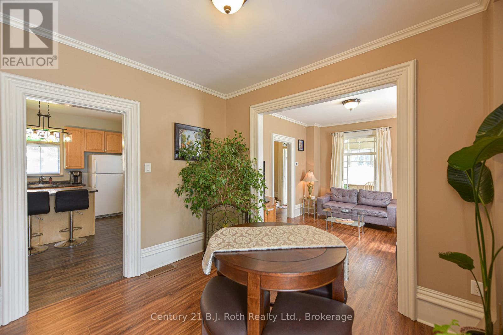 33 SUSSEX STREET S - 17