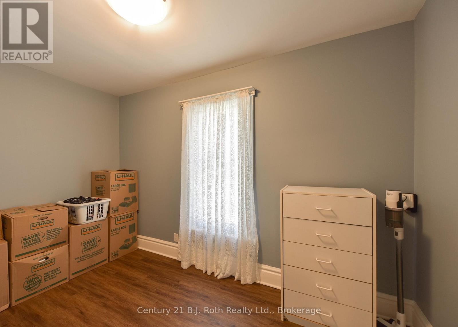 33 SUSSEX STREET S - 42