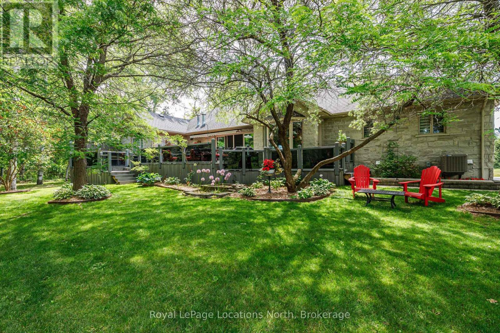 44 BLACKBURN AVENUE - 38