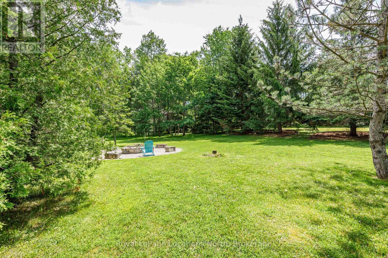 44 BLACKBURN AVENUE - 41